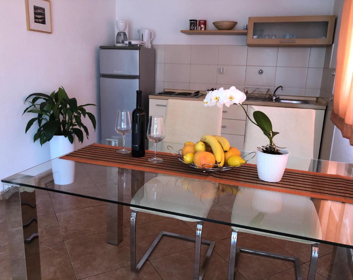 Apartments Roberta Novigrad  Exterior photo