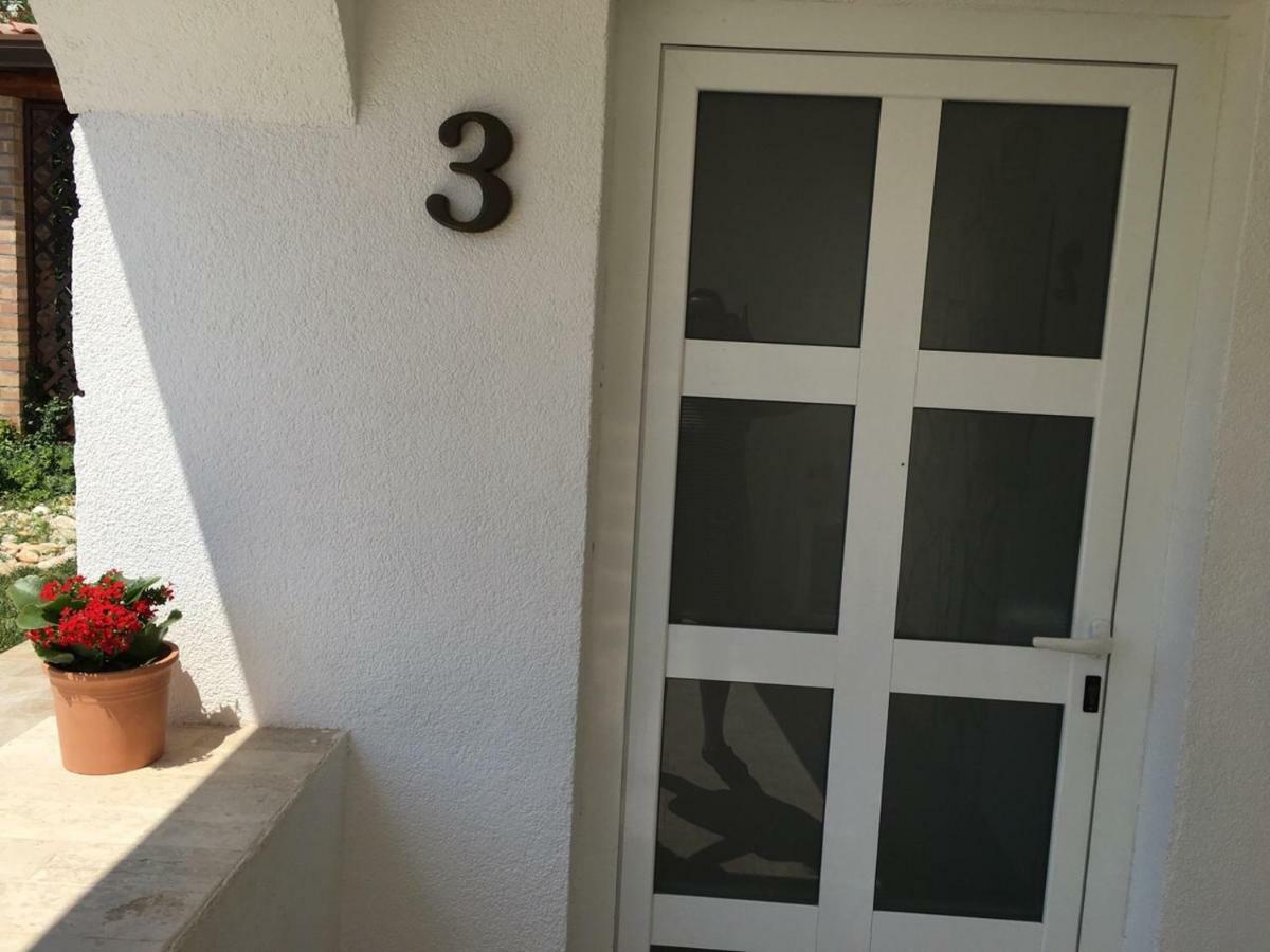 Apartments Roberta Novigrad  Exterior photo